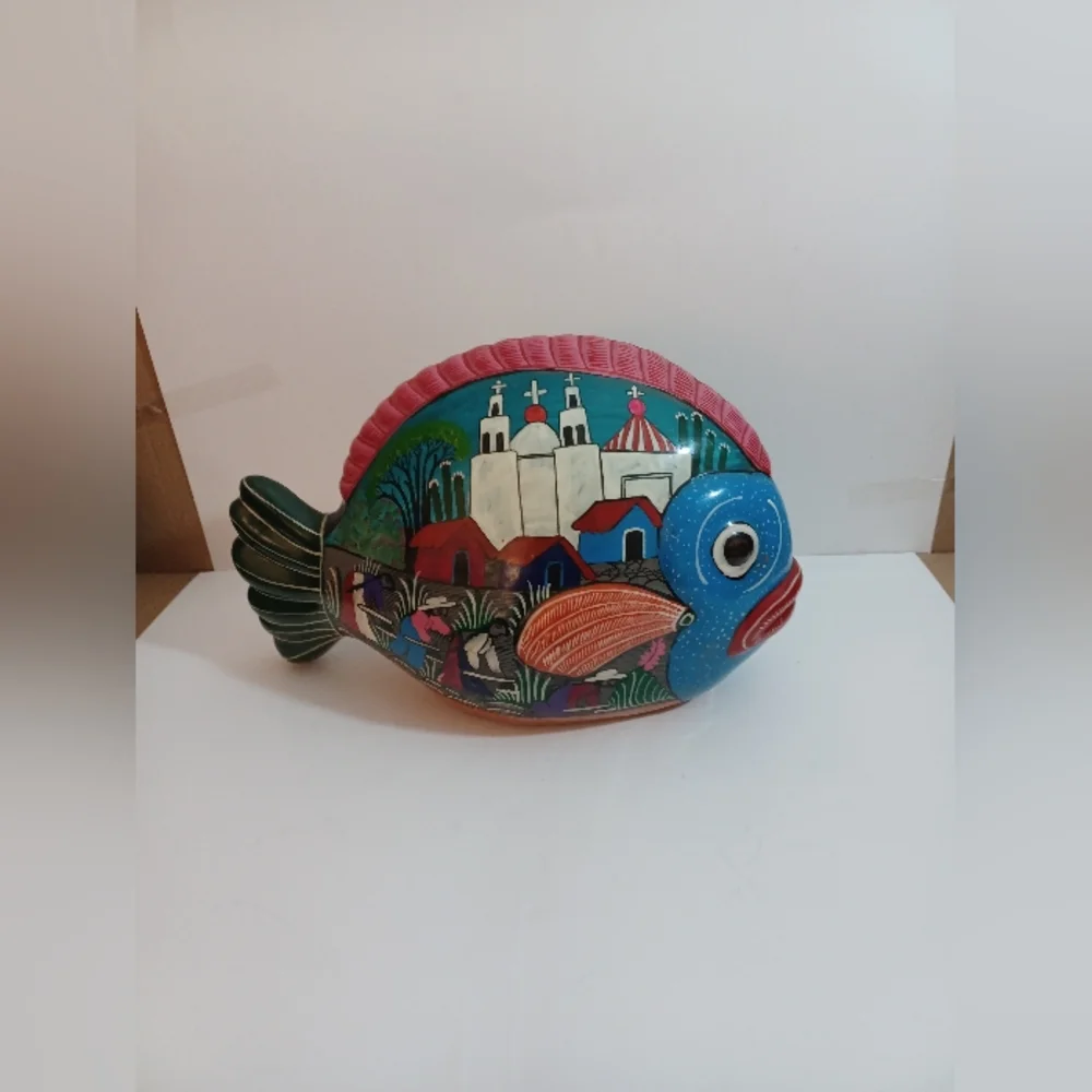 Handpainted Terracotta Mexican Folk Art Large Fish 15X9.5